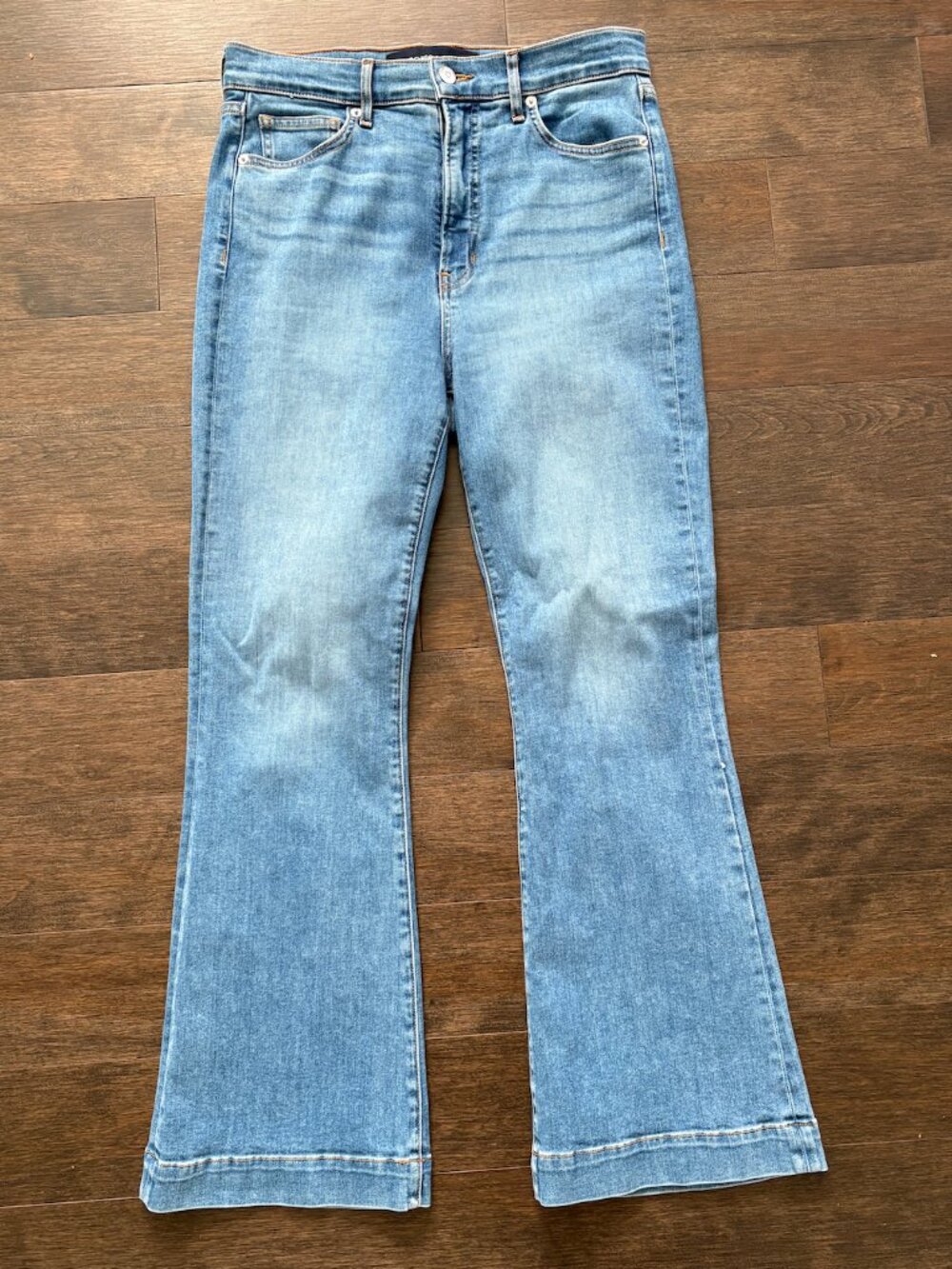 Veronica Beard Carson Ankle Flare Jeans – High Rise Light Wash – Size 30
